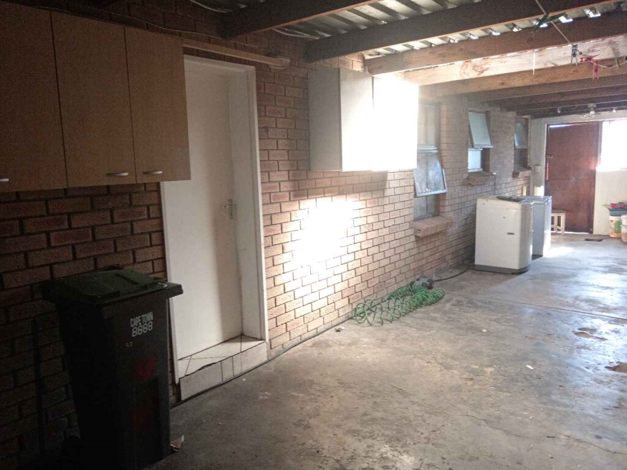 To Let 3 Bedroom Property for Rent in Zonnendal Western Cape